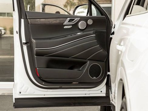 Used 2024 Genesis GV80 3.5T w/ Prestige Package image 11