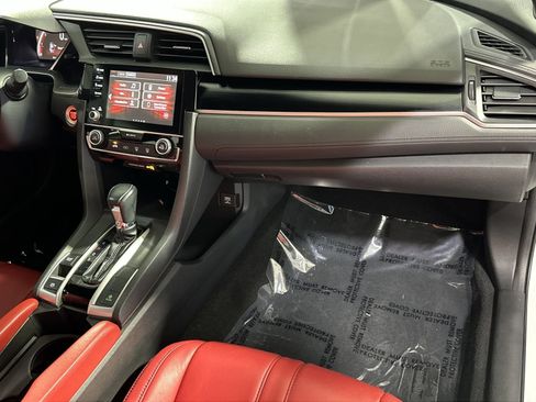 Used 2020 Honda Civic Sport image 34