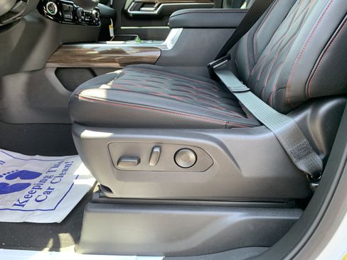 New 2025 Chevrolet Silverado 2500 LT w/ Trail Boss Package image 18