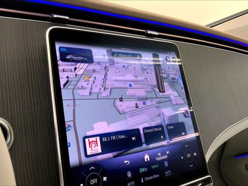 Certified 2022 Mercedes-Benz EQS 450+ Sedan image 23