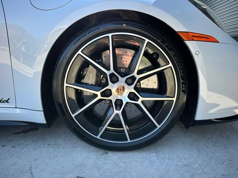 Certified 2025 Porsche 911 Carrera GTS RWD image 14