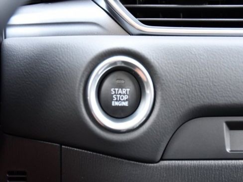 New 2025 MAZDA CX-5 AWD 2.5 S w/ Select Package image 15