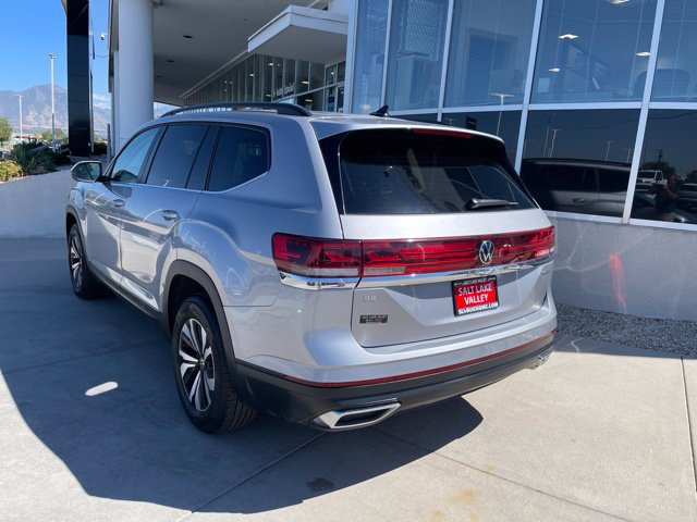 Used 2026 Volkswagen Atlas SE AWD/4WD image 3