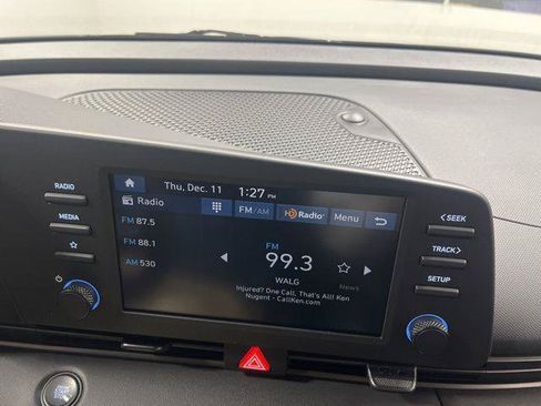 New 2026 Hyundai Elantra Sport FWD image 15