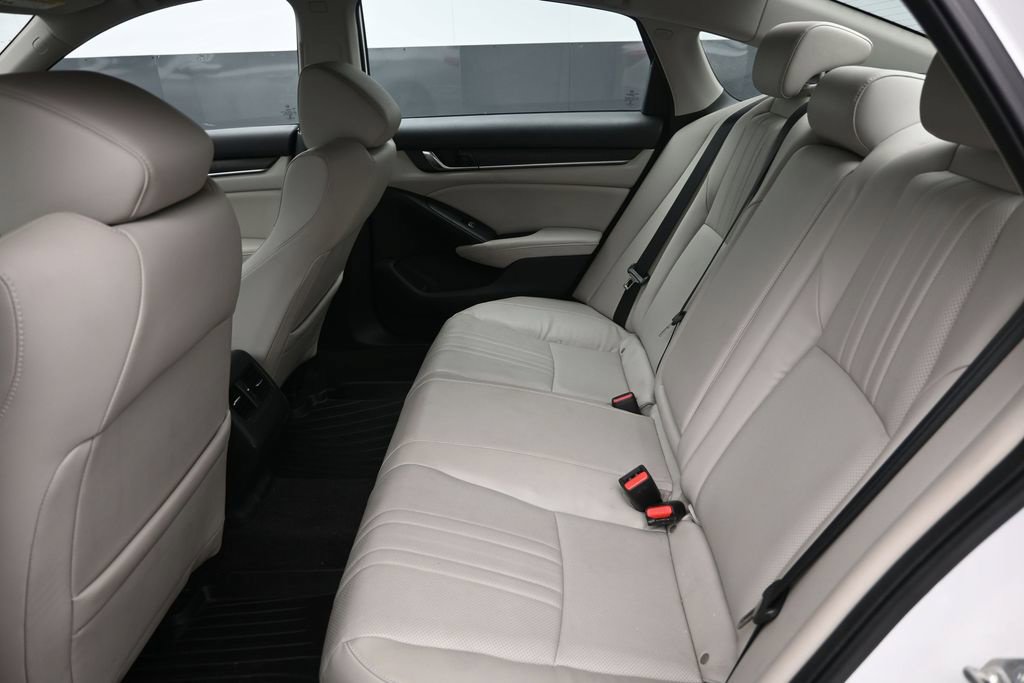 Used 2018 Honda Accord EX-L image 18