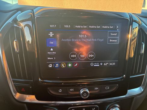 Used 2023 Chevrolet Traverse LT w/ LPO, Floor Liner Package image 19