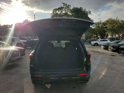 Used 2025 Buick Enclave Sport Touring w/ Power Package image 16