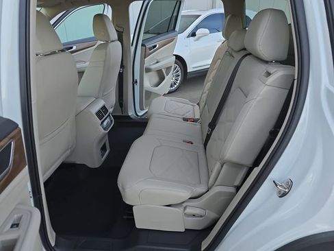 New 2026 Volkswagen Atlas SE AWD/4WD image 16