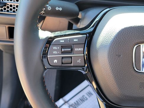 Certified 2024 Honda HR-V Sport image 23