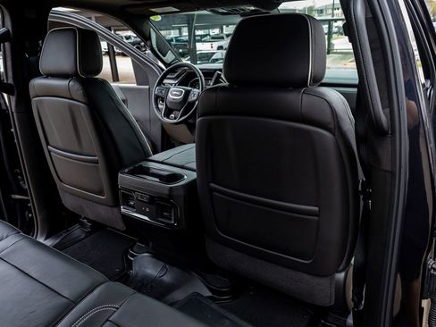 Used 2026 GMC Sierra 2500 AT4X image 32