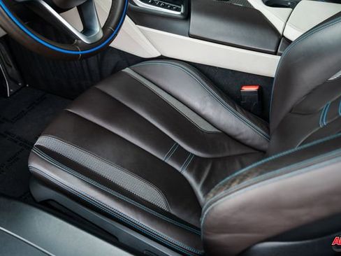 Used 2014 BMW i8 image 75