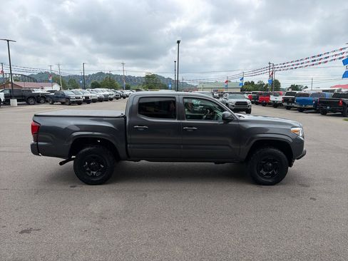 Used 2021 Toyota Tacoma SR AWD/4WD image 25