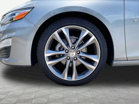 Used 2024 Chevrolet Malibu LT FWD image 20