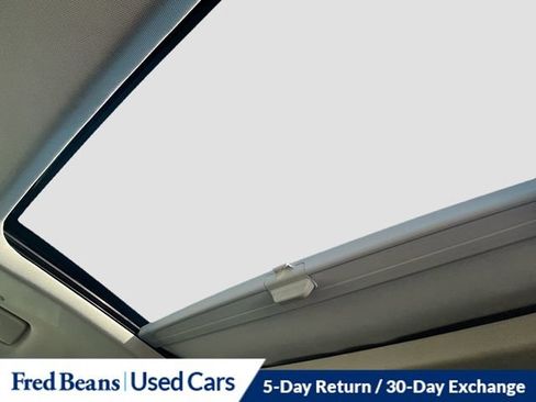 Used 2021 Chevrolet Traverse Premier w/ Redline Edition AWD/4WD image 29