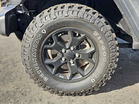 Used 2021 Jeep Wrangler Unlimited Sport image 13