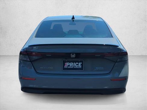 Used 2025 Honda Accord Sport image 6