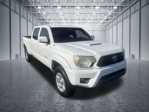 Used 2015 Toyota Tacoma 4x4 Double Cab w/ TRD Sport Package image 7