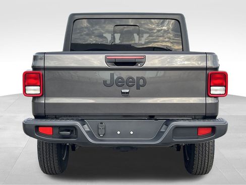 New 2026 Jeep Gladiator Sport image 25