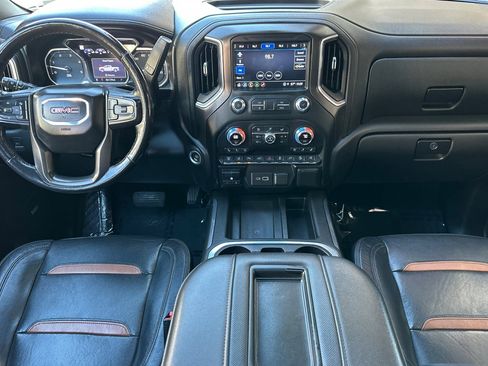 Used 2021 GMC Sierra 2500 AT4 w/ AT4 Premium Plus Package image 16