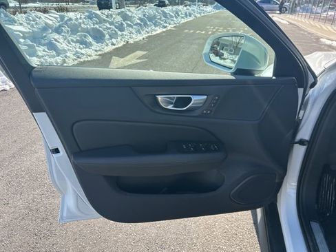Certified 2025 Volvo V60 B5 Cross Country Plus image 16
