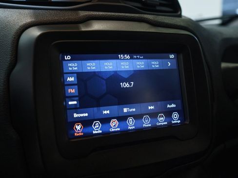 Used 2020 Jeep Renegade Altitude AWD/4WD image 22