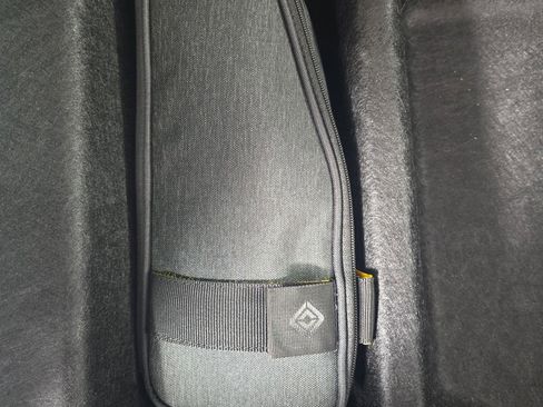 Used 2024 Rivian R1S Adventure AWD/4WD image 35