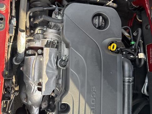 Used 2024 Chevrolet Malibu LT image 30