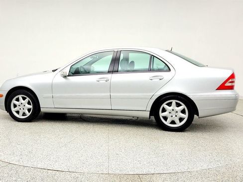 Used 2003 Mercedes-Benz C 240 Sedan image 8