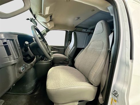 New 2025 Chevrolet Express 2500 Extended w/ Driver Convenience Package image 20