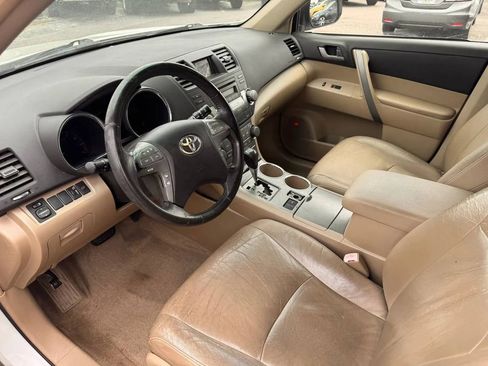 Used 2008 Toyota Highlander Sport FWD image 14