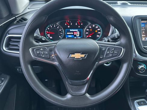 Used 2021 Chevrolet Equinox LT image 26