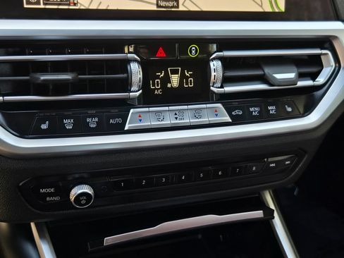Used 2022 BMW 430i Coupe w/ Premium Package 2 RWD image 18