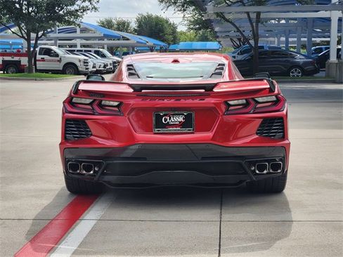 Used 2021 Chevrolet Corvette Stingray Preferred Cpe w/ Z51 Performance Package RWD image 13