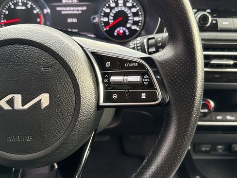 Used 2022 Kia Seltos SX w/ Sunroof Package image 33