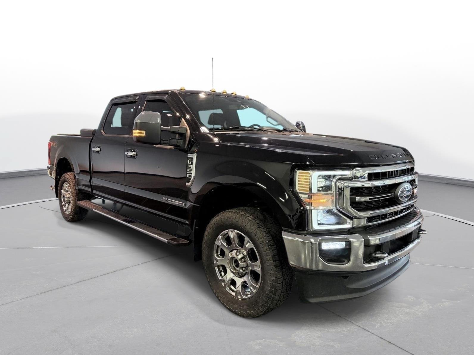 Used 2022 Ford F350 Lariat w/ Lariat Ultimate Package AWD/4WD image 8