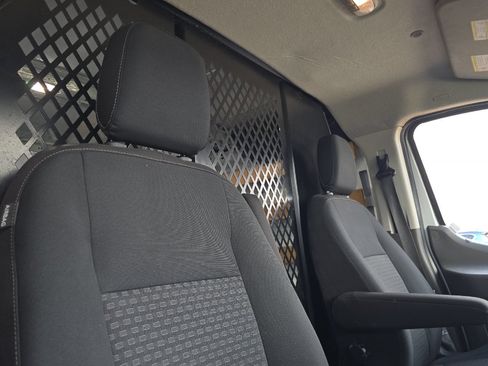 Used 2020 Ford Transit 250 Low Roof w/ Exterior Upgrade Package RWD image 17