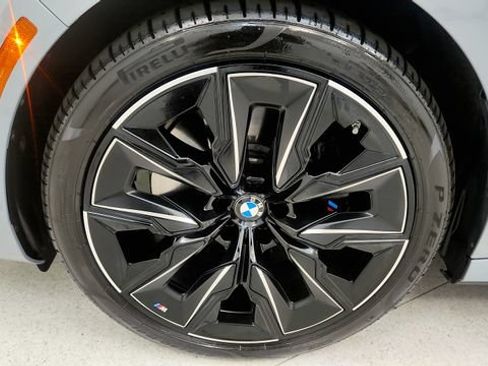 Used 2026 BMW 740i xDrive AWD/4WD image 75