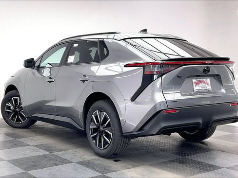 New 2026 Toyota bZ XLE Plus image 2