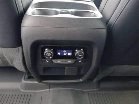 New 2026 Chevrolet Traverse High Country w/ LPO, Floor Liner Package image 22