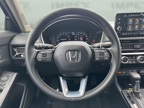 Used 2024 Honda Civic Touring image 14
