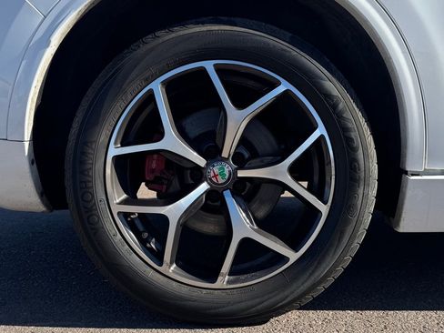 Used 2020 Alfa Romeo Stelvio Ti w/ Active Blind Spot Package image 12