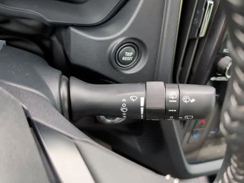 New 2026 Subaru Forester Premium image 25