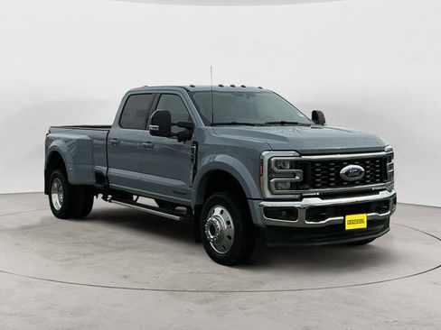Used 2025 Ford F450 Lariat w/ FX4 Off-Road Package AWD/4WD image 7