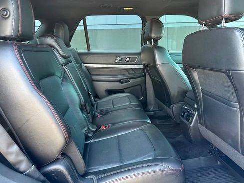 Used 2017 Ford Explorer Sport w/ Equipment Group 401A AWD/4WD image 11