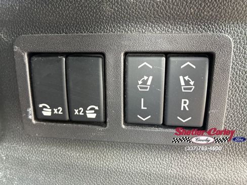 Used 2023 GMC Yukon XL AT4 w/ AT4 Premium Plus Package image 16