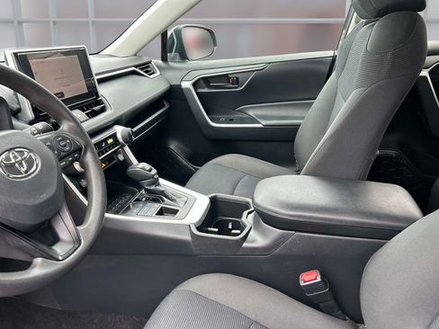 Used 2024 Toyota RAV4 LE image 20