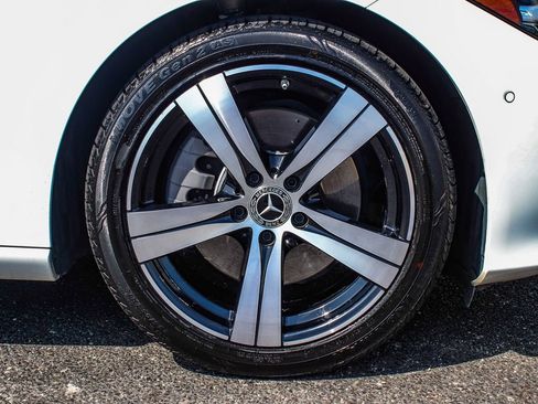Used 2025 Mercedes-Benz C 300 4MATIC Sedan image 7