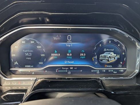 Used 2024 Chevrolet Silverado 1500 LT image 21