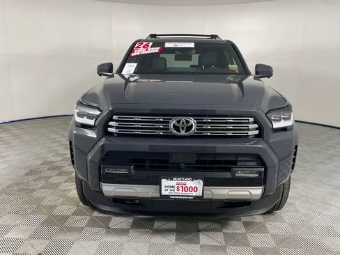 Used 2026 Toyota 4Runner Limited AWD/4WD image 19