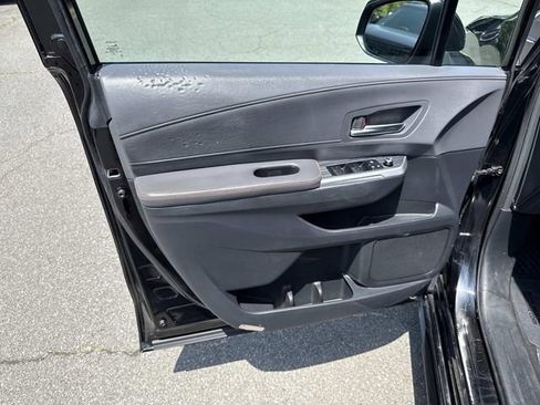 Used 2021 Toyota Sienna XSE w/ XSE Plus Package FWD image 13